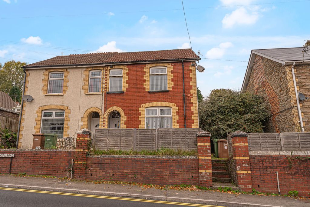 Property photo 1 of 20