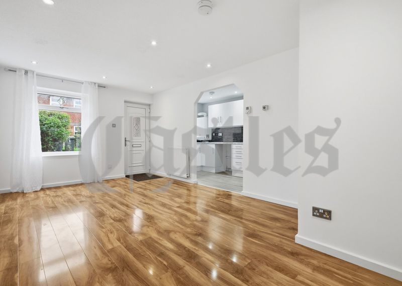 Property photo 1 of 10 Photo 2