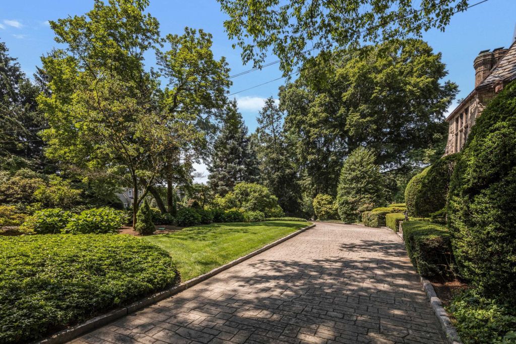 Property photo 2 of 31 <Alttext/>