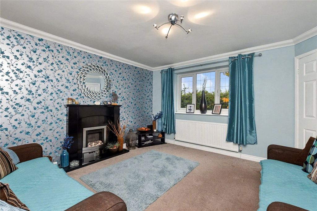 Property photo 2 of 23 Picture No. 20