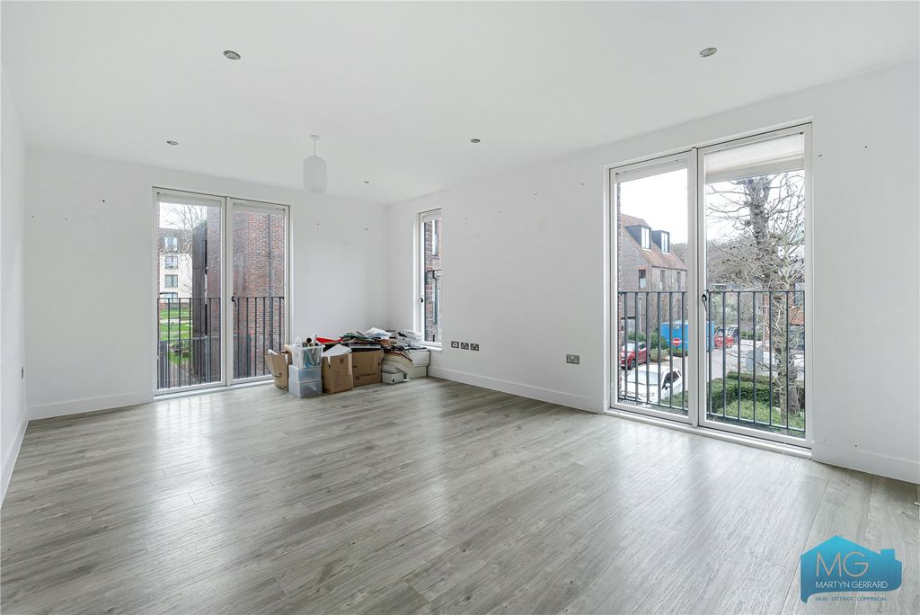 Property photo 3 of 15 Picture No. 19