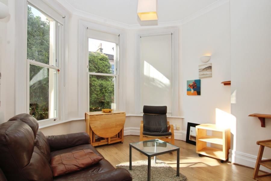 Property photo 2 of 5