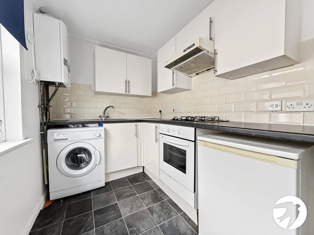 Property photo 2 of 6 Picture No. 01