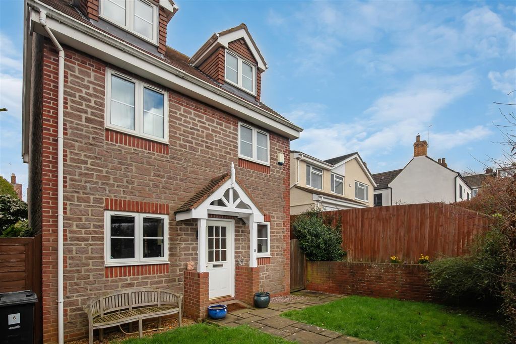 Property photo 1 of 25 Img_2739.Jpg