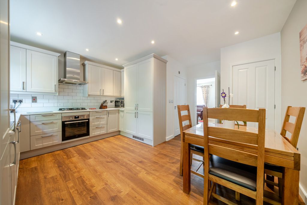 Property photo 2 of 20 1500030-11-6A6B62...