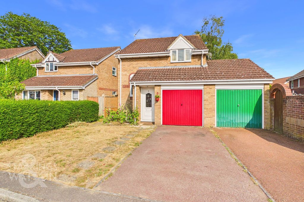 Property photo 1 of 16