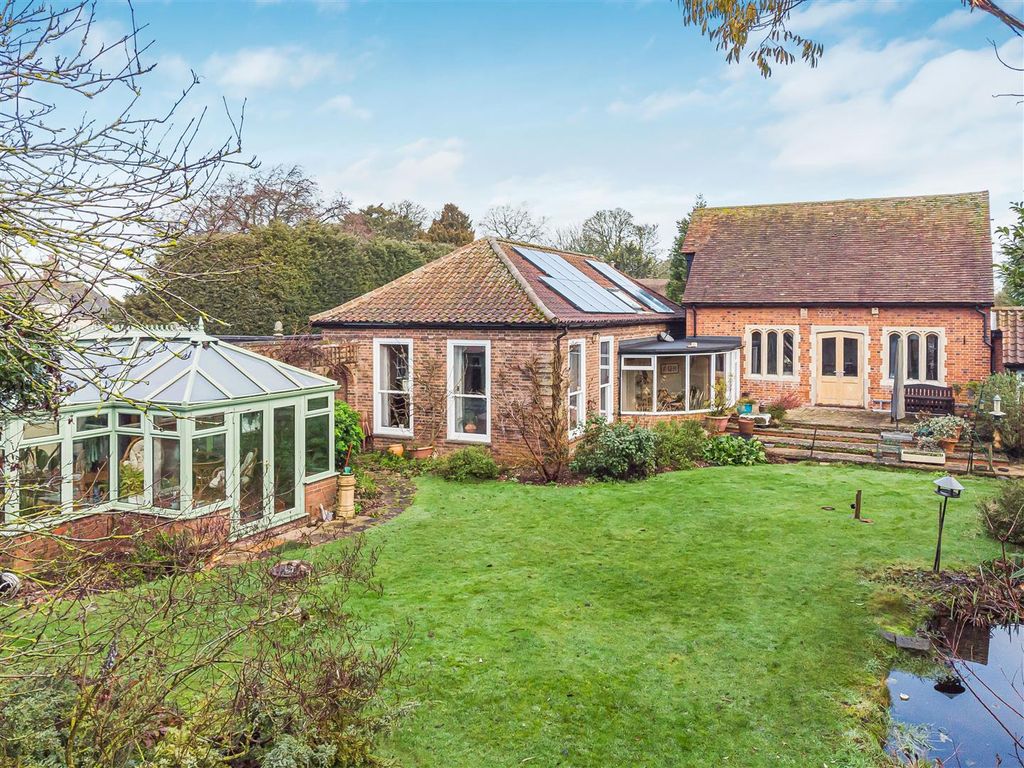 Property photo 1 of 48 13_70283.Jpg