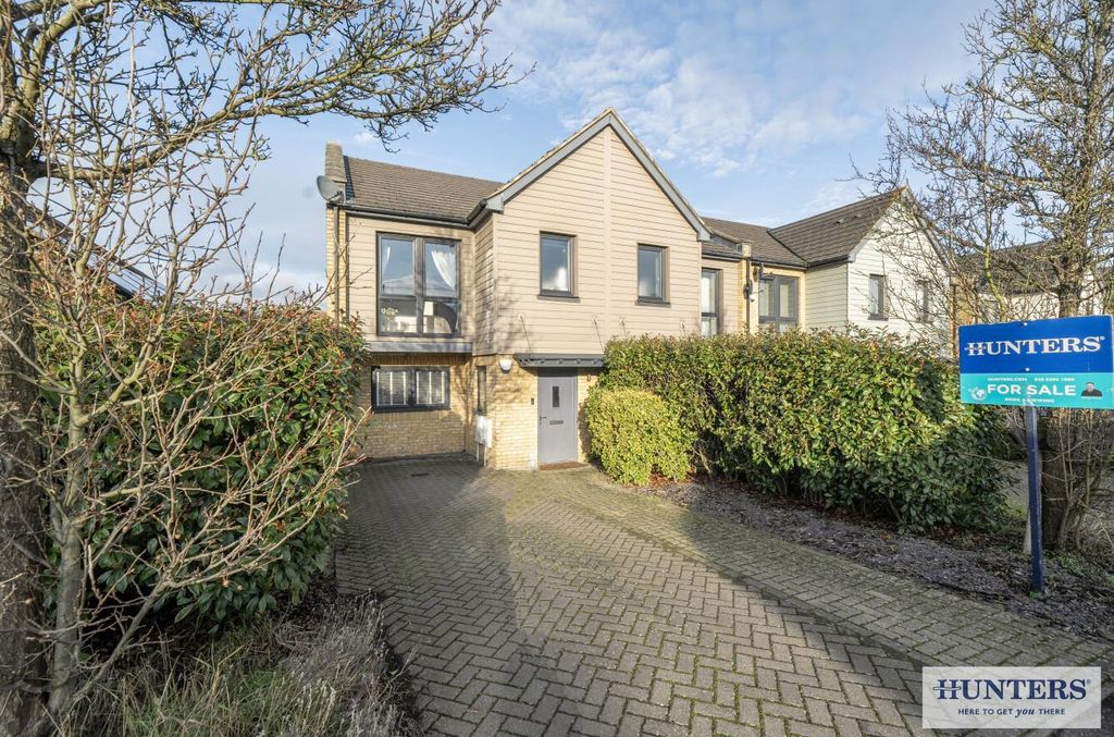 Property photo 1 of 24 External