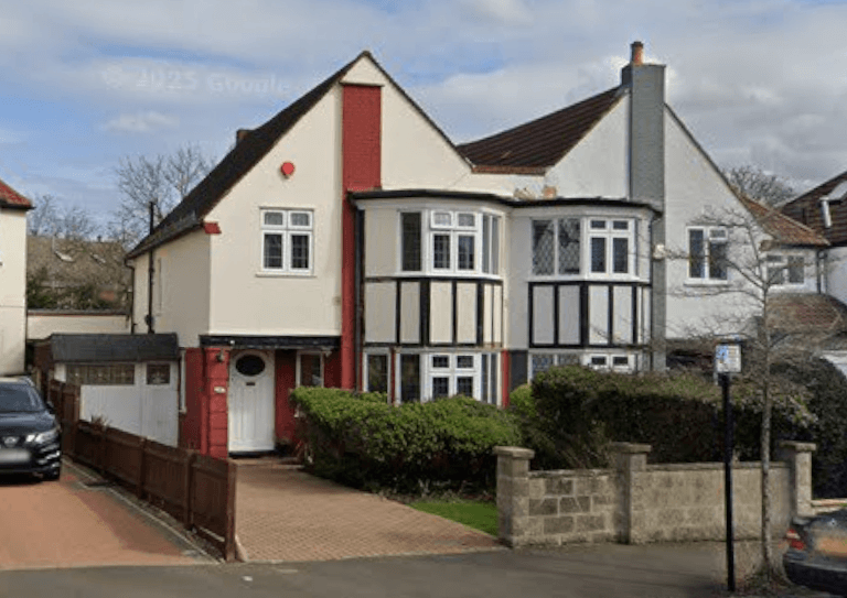 Property photo 1 of 13 5 Bed Semi-Detached House To Rent Burlington Road, Isleworth Tw7