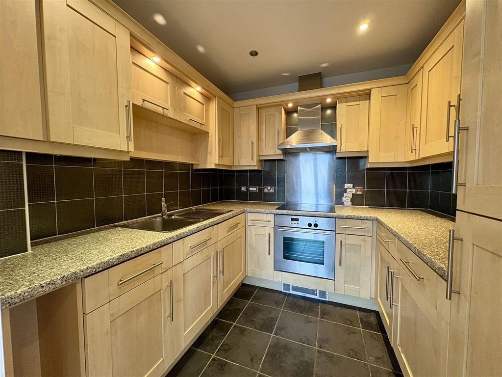 Property photo 3 of 10 Img_4504.Jpeg