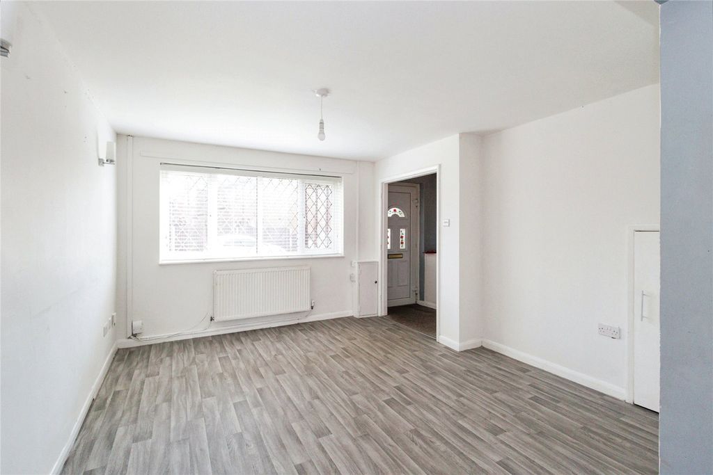 Property photo 3 of 16 Picture No. 04
