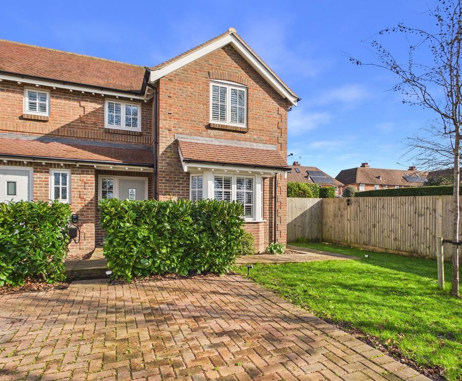 Property photo 1 of 26