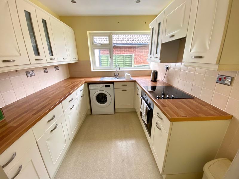 Property photo 3 of 11 Photo 6