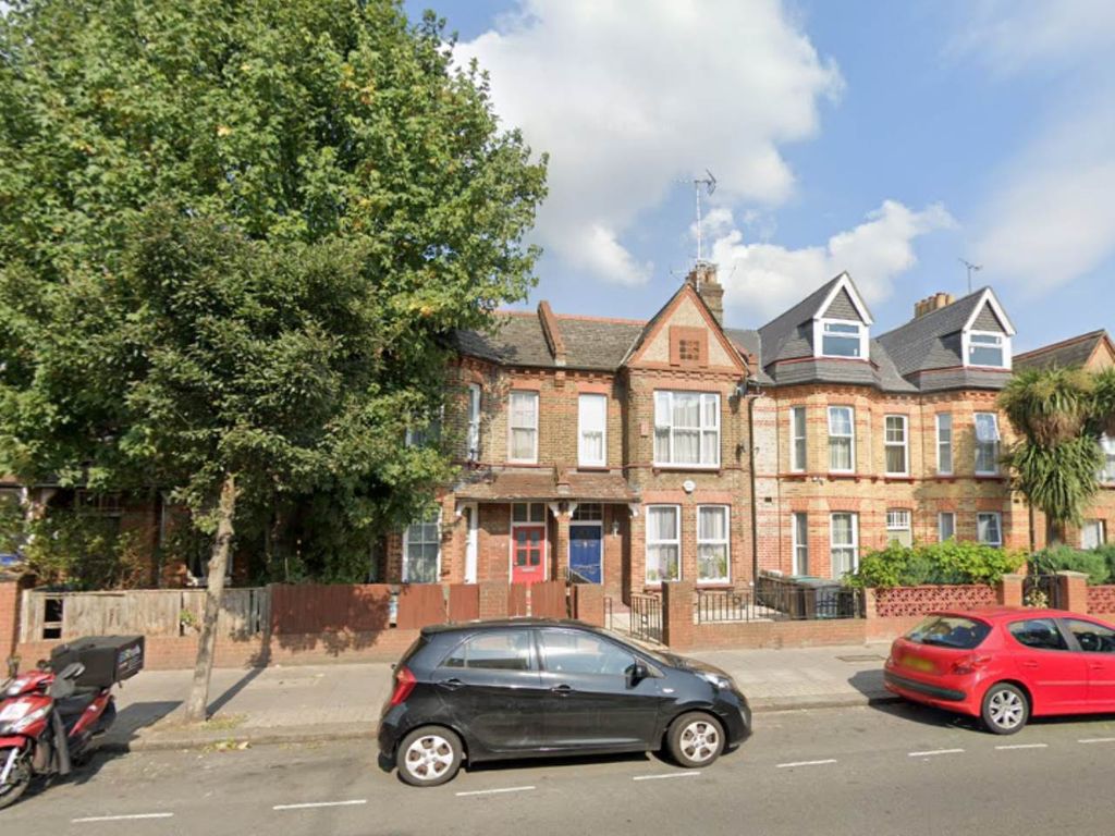 Property photo 1 of 8 Exterior