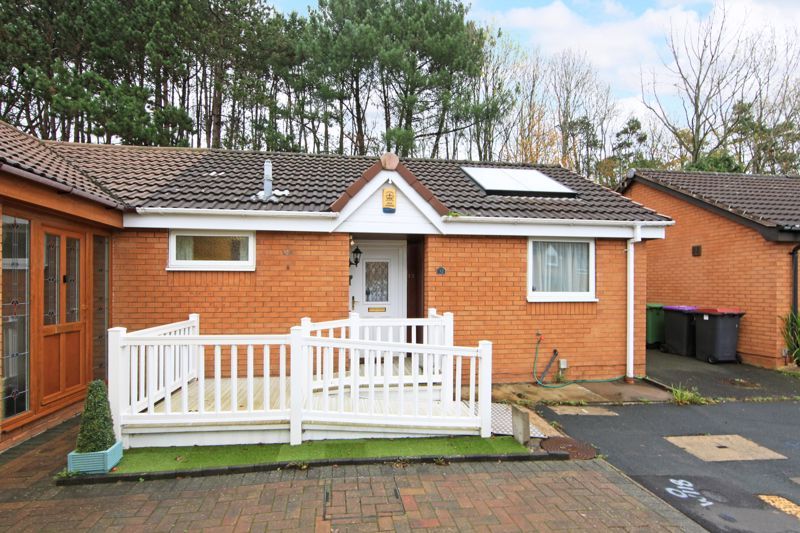 Property photo 1 of 15 Photo 3