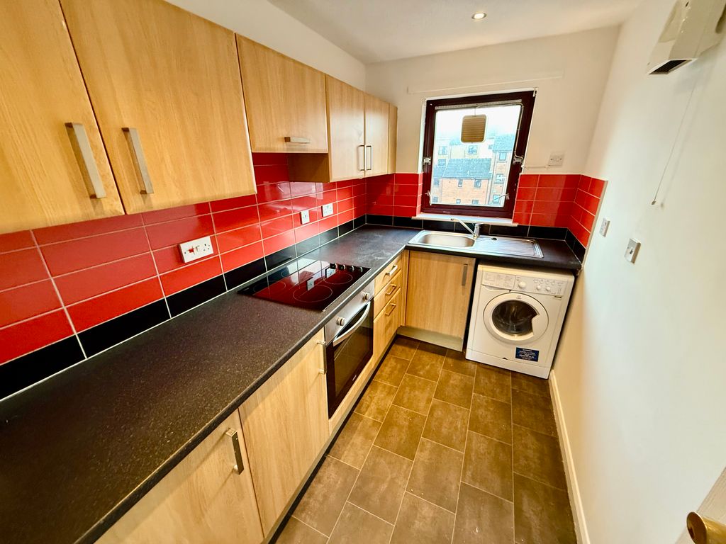 Property photo 3 of 4 3