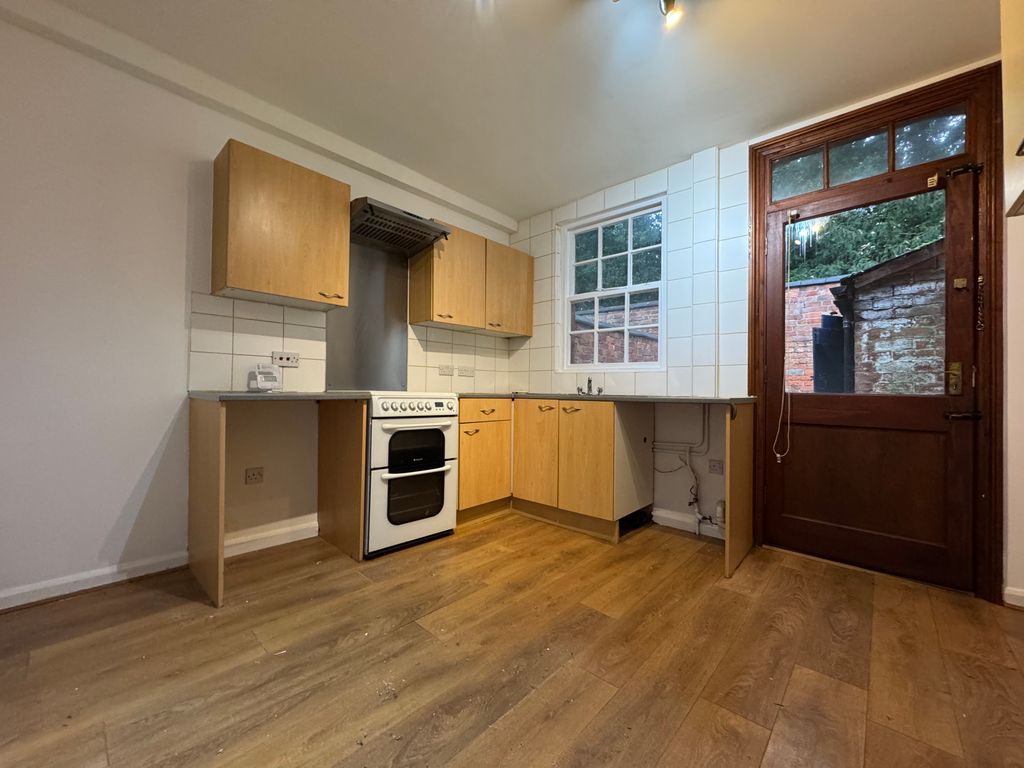 Property photo 3 of 12 Image