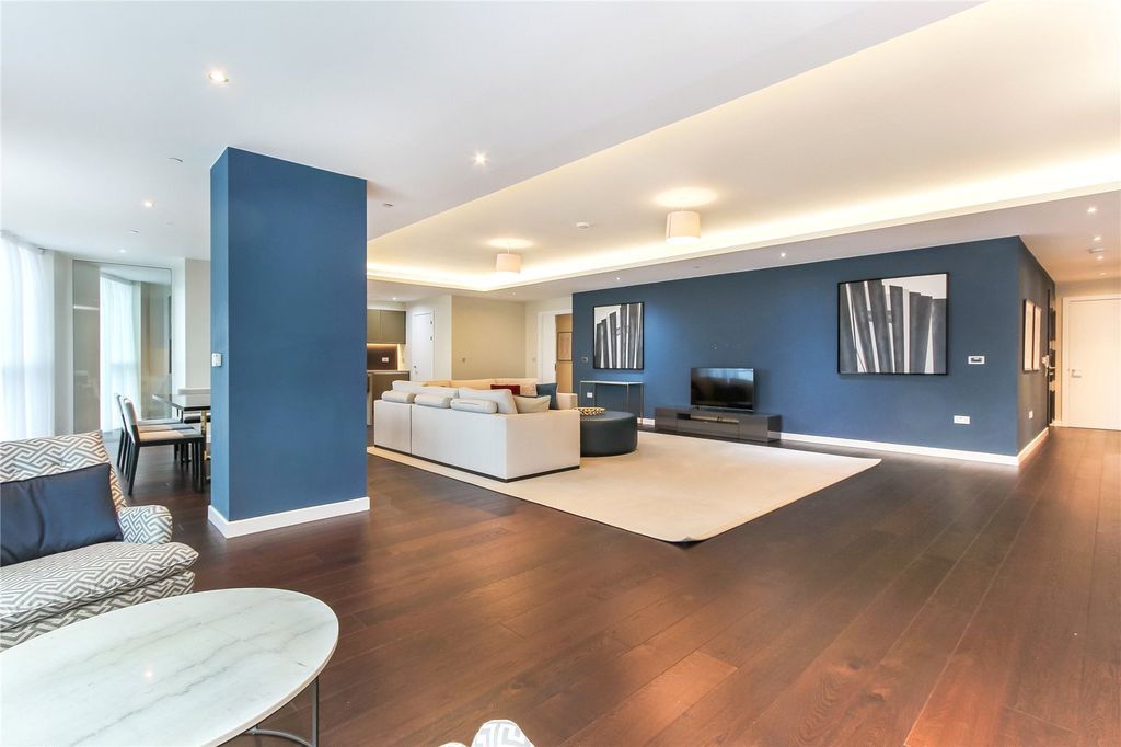 Property photo 1 of 21 Picture No. 03