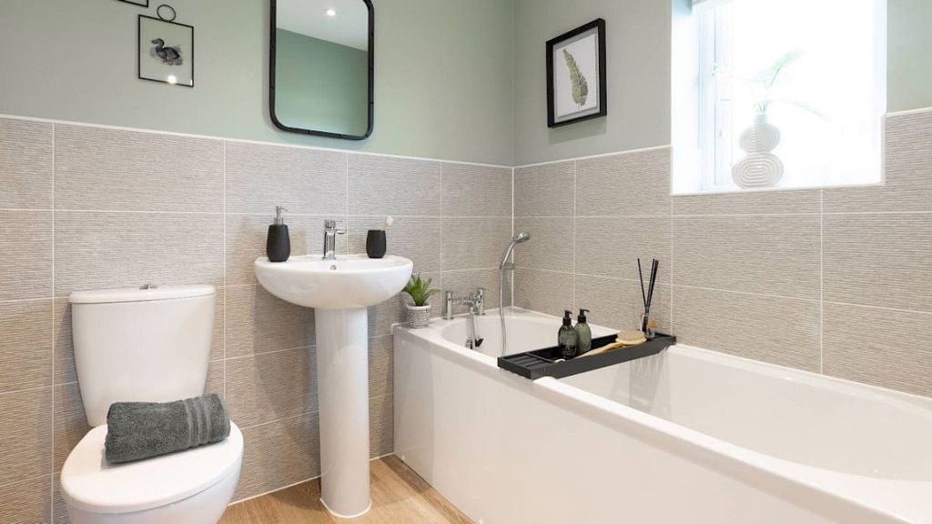 Property photo 2 of 6