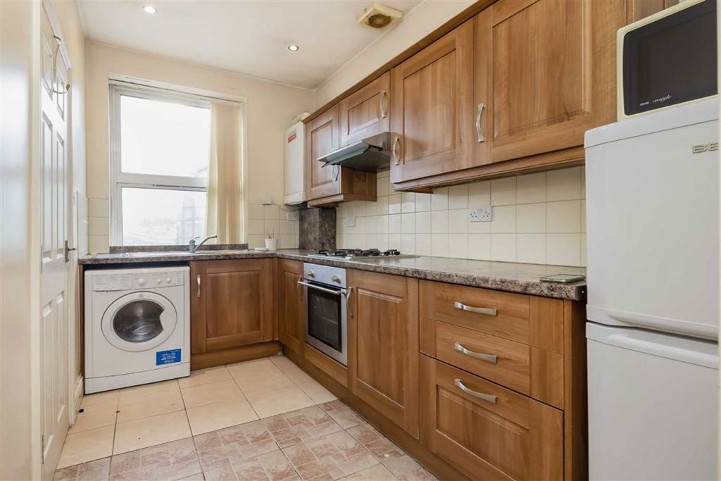 Property photo 3 of 5