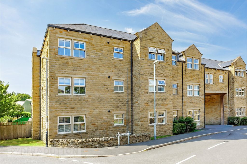 Property photo 1 of 19 Bowler Way
