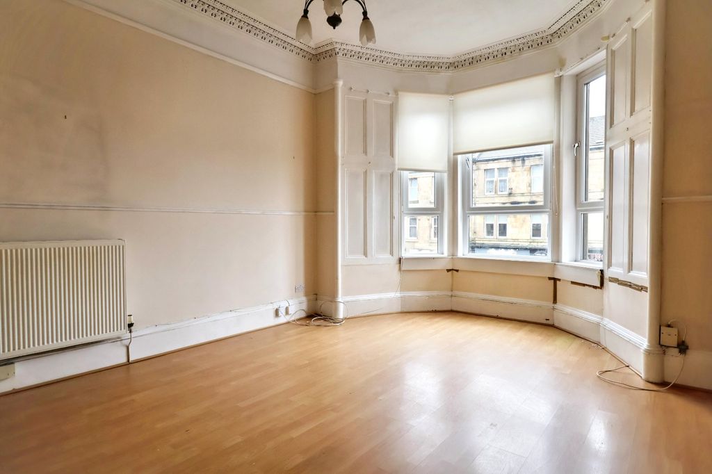 Property photo 3 of 17 Picture No. 02