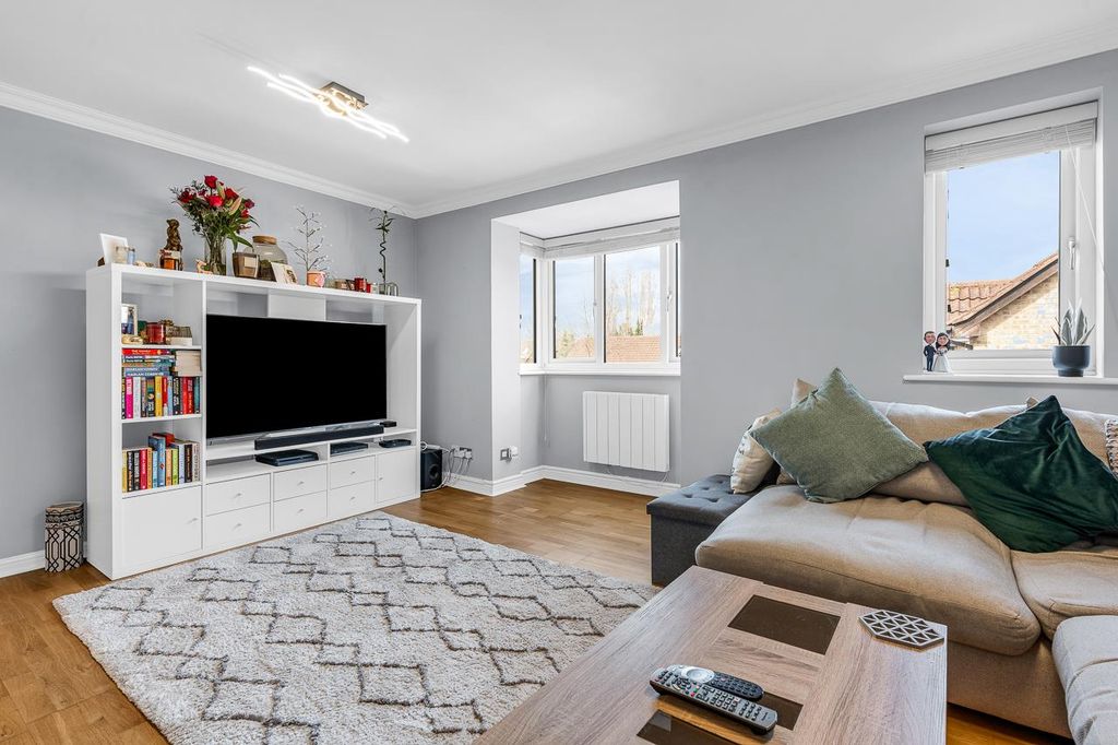 Property photo 3 of 13 Internal-Smalll-8.Jpg
