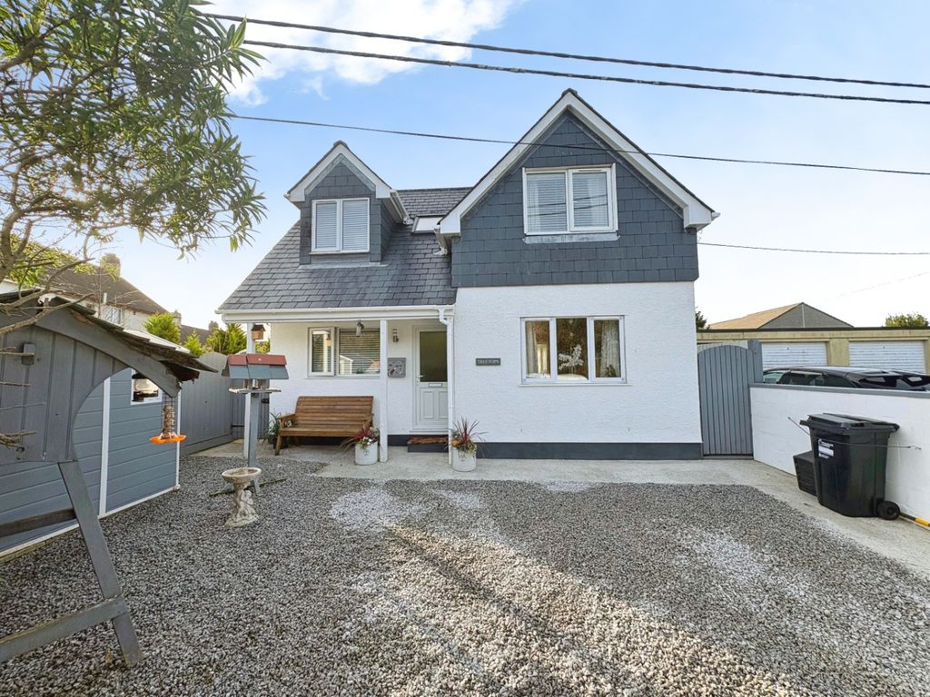 Property photo 1 of 23 4999030