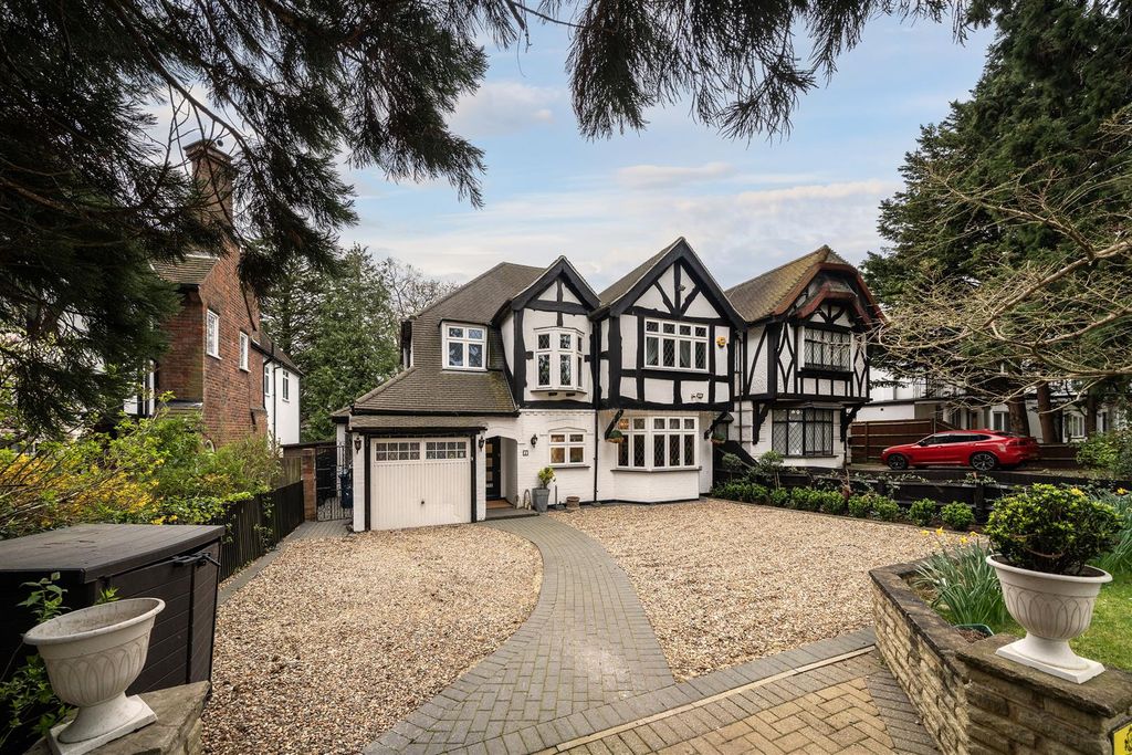 Additional image 22 of 4 bed detached house for saleCanons Drive, Edgware HA8