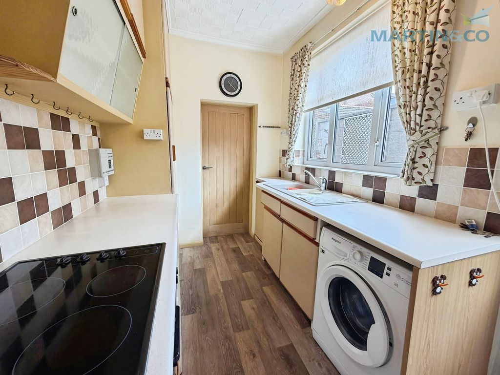 Property photo 3 of 25 09F13A8A-Img_2563