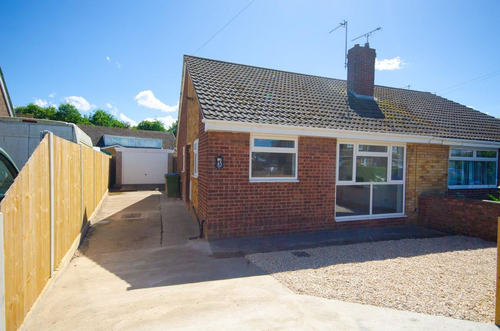 Property photo 1 of 26