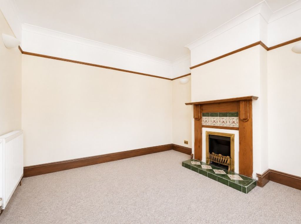 Property photo 2 of 9 Photo 7