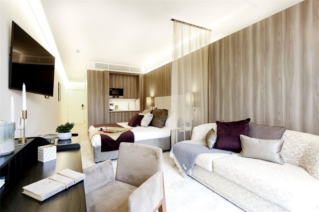 Property photo 2 of 6 Picture No. 10