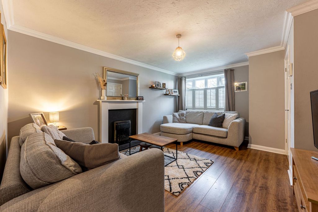 Property photo 3 of 22