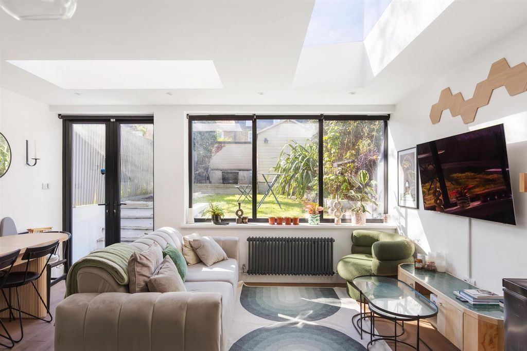 Property photo 1 of 14 386B7293.Jpg