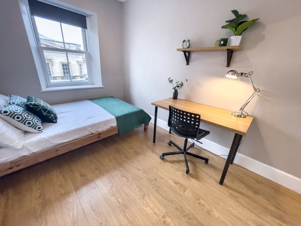 Property photo 2 of 10 Img_3885