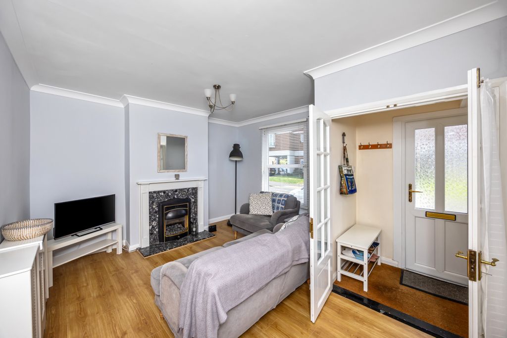 Property photo 3 of 19