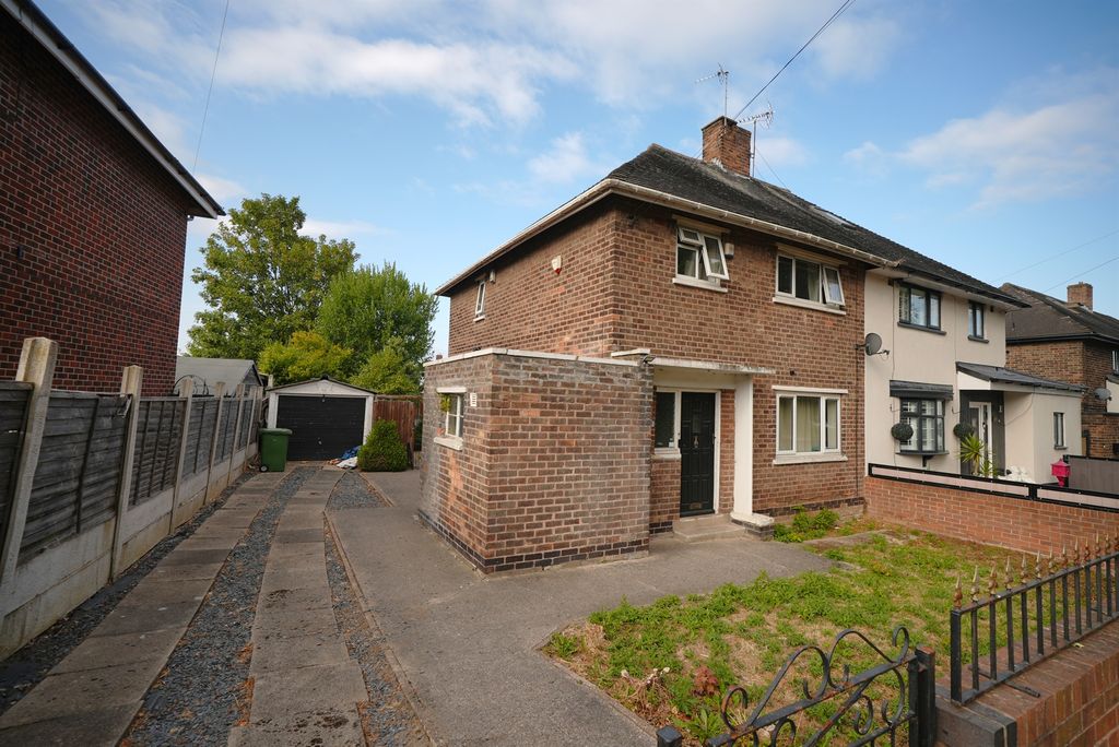 Property photo 1 of 11