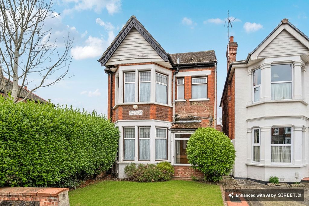 Property photo 1 of 14