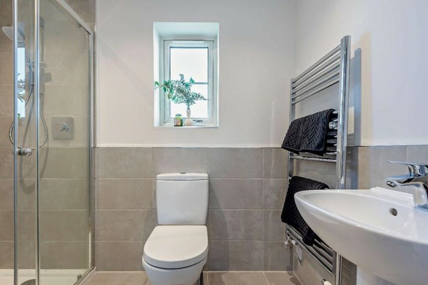 Property photo 2 of 5