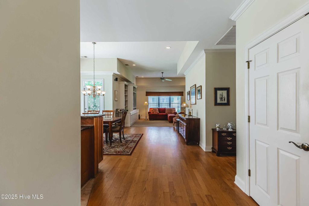 Property photo 2 of 30 <Alttext/>