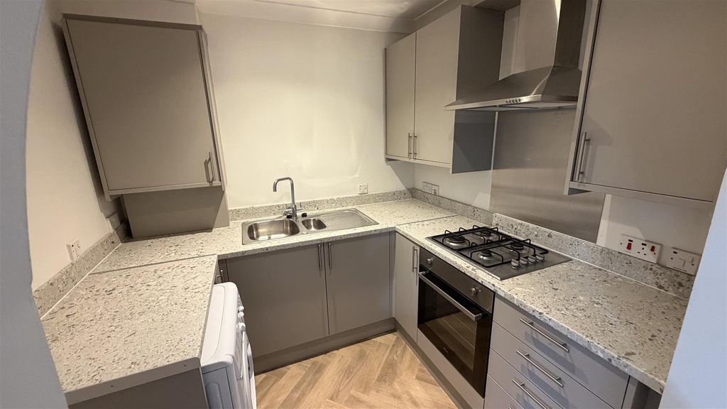 Property photo 2 of 17 Img_1298.Jpeg