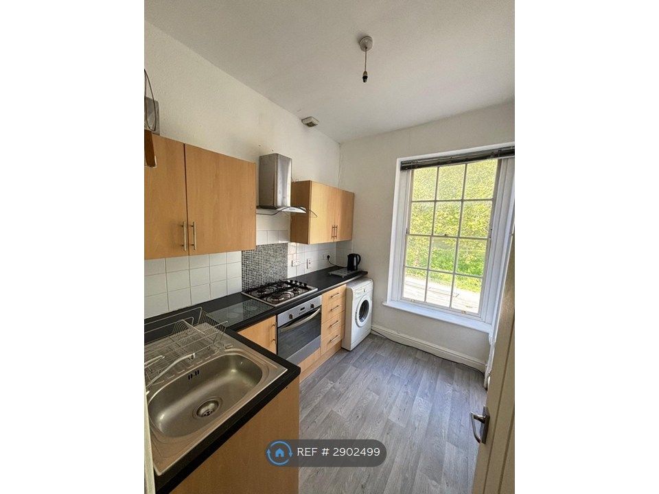 Property photo 1 of 4