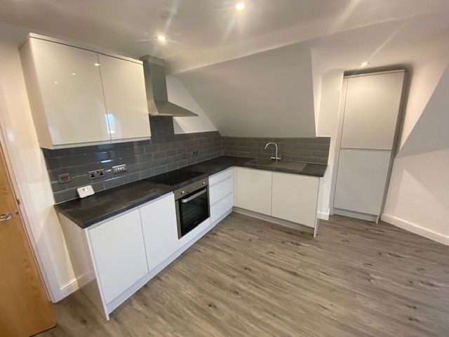 Property photo 3 of 13 Entrance Porch