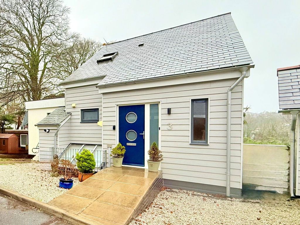 Property photo 1 of 21