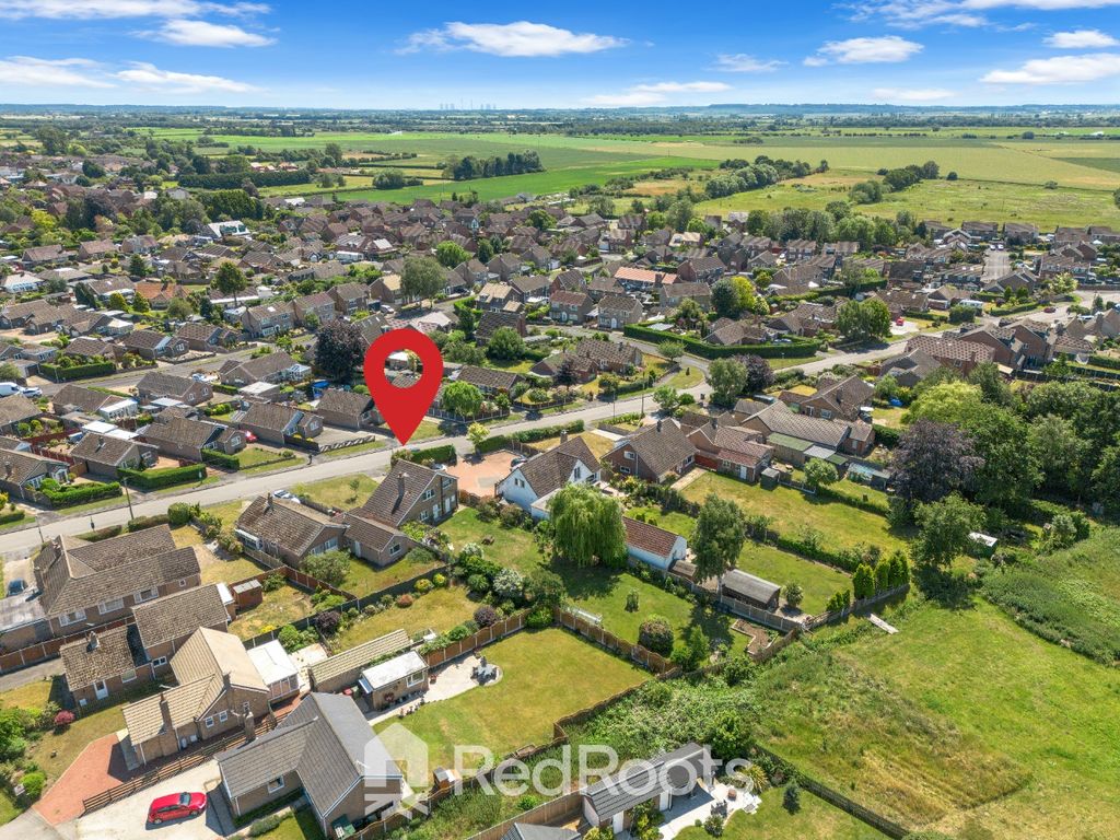 Property photo 3 of 27 4990175