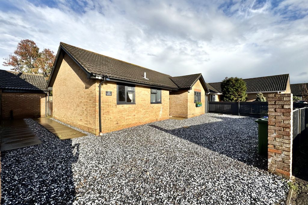 Property photo 1 of 15 Front