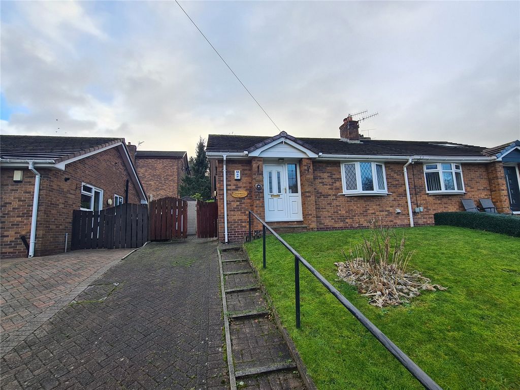 Property photo 1 of 16 Front