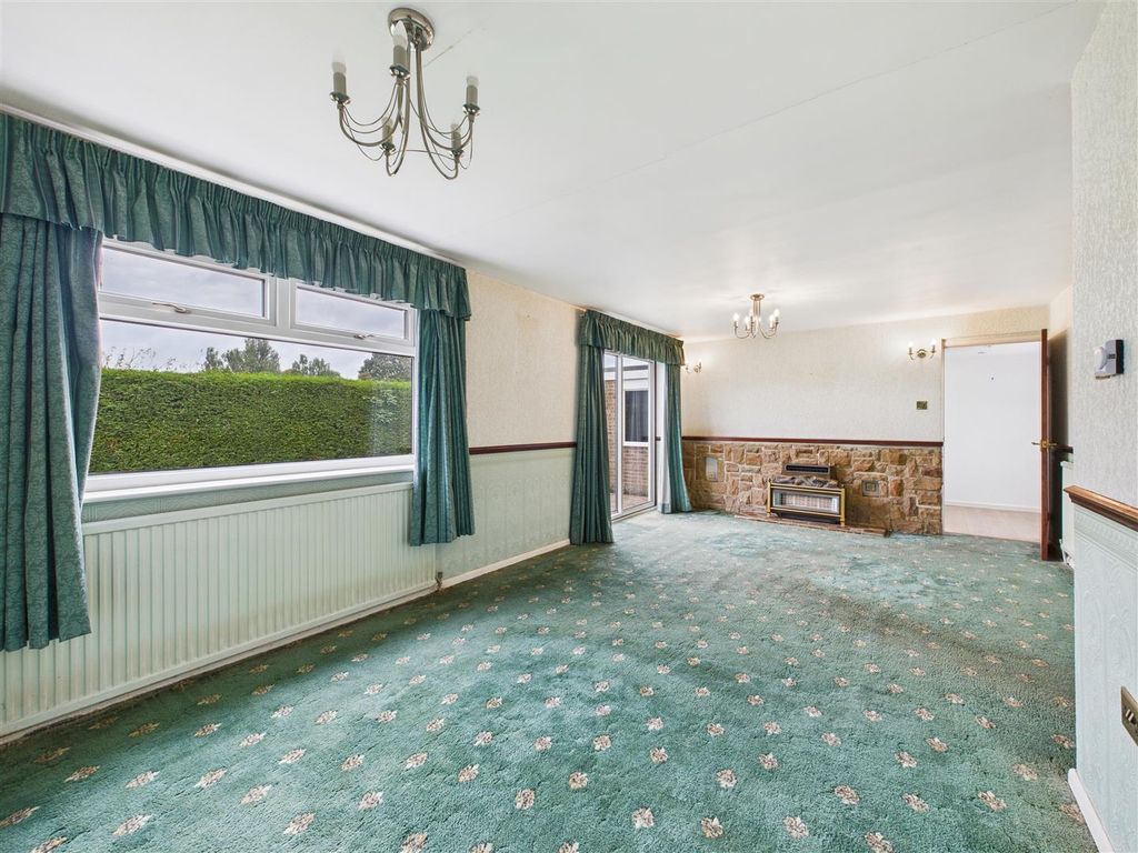 Property photo 2 of 17 Cam05476G0-Pr0066-Still004.Jpg