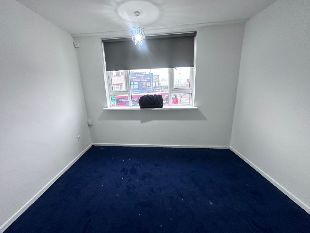 Property photo 2 of 3